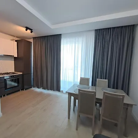 On Leon Aqua Magic Apartment