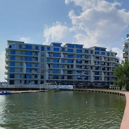 On Leon Aqua Magic Apartment Mamaia